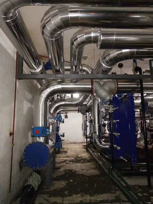 仙桃储罐保温施工 铜锣湾生图暴击！郭富城路人生图流出，网友：我60岁拄拐，他像在走秀